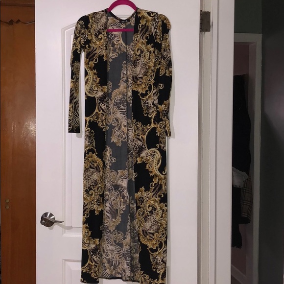 GOLD AND BLACK CARDIGAN - Picture 1 of 2